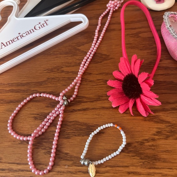 American Girl Doll Accessory Lot - Picture 4 of 4